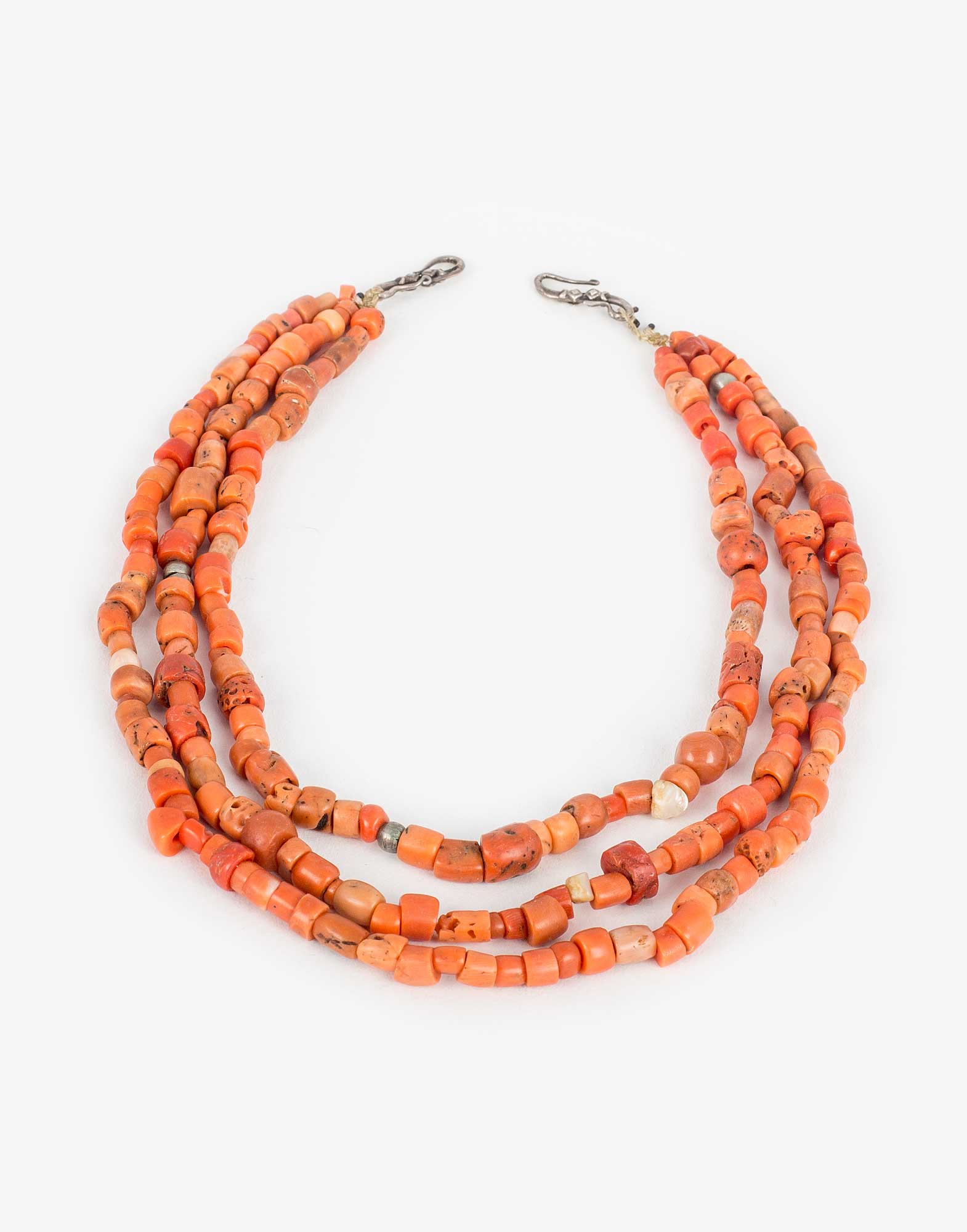 Vintage Coral Beaded Necklace